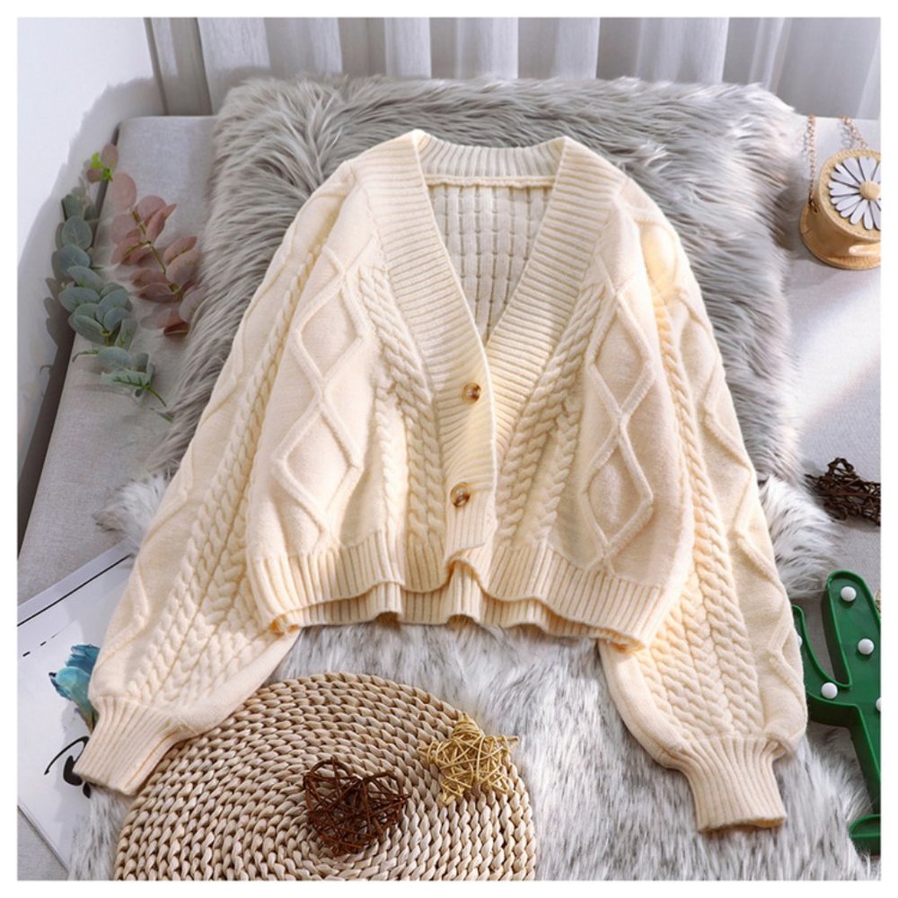 Cable Knit loose fit Cropped Cardigan - Picture 5 of 8